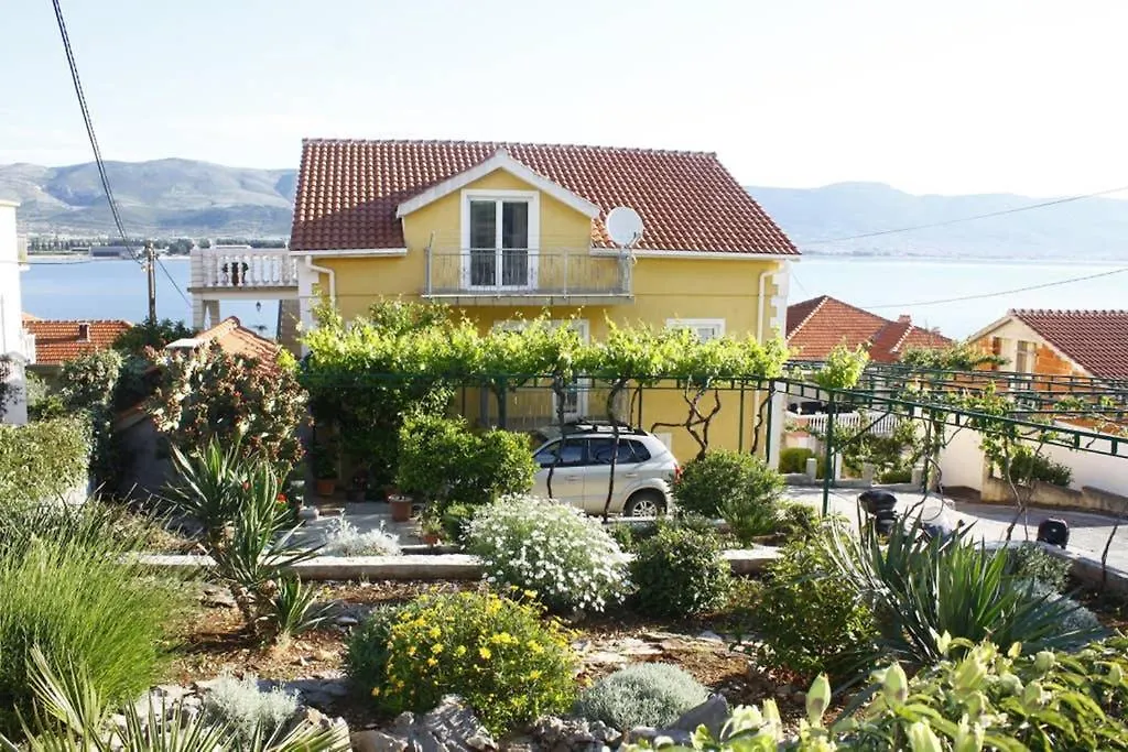 Apartmen Karmen 2 Trogir Apartment