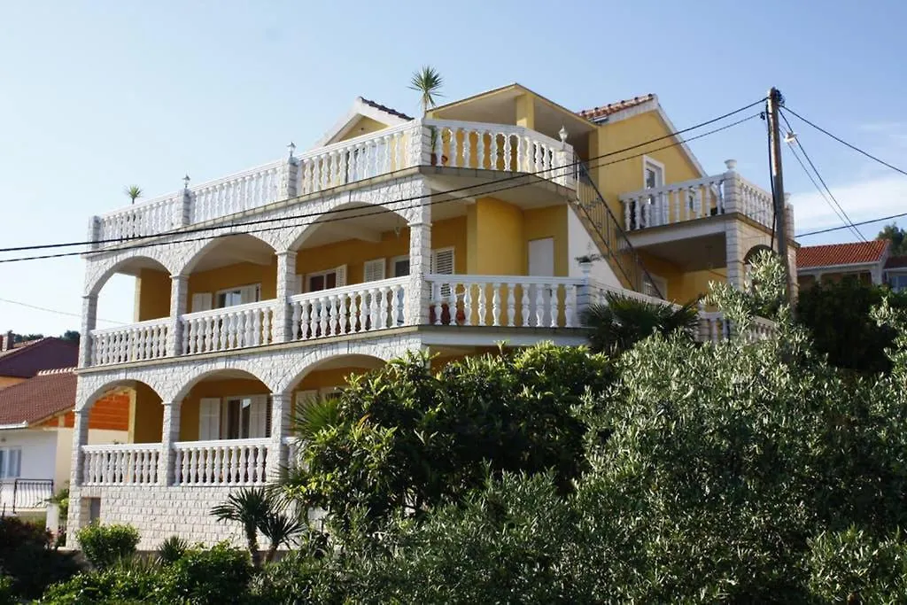 Apartmen Karmen 2 Trogir