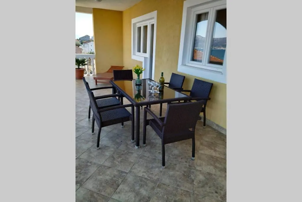 Apartmen Karmen 2 Trogir Apartment