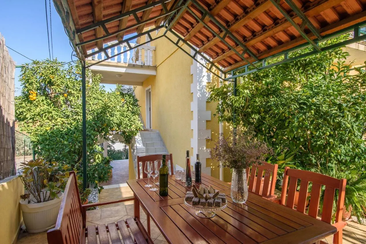 Apartmen Karmen 2 Trogir